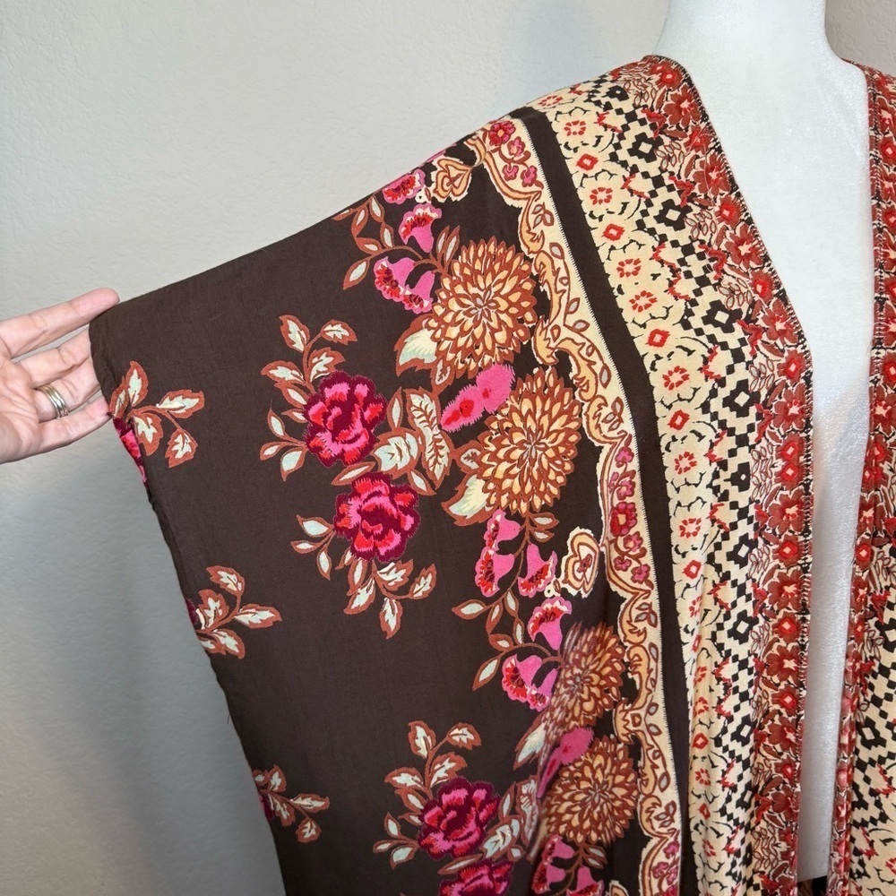 Angie Floral Print Kimono Cover Up Open Front Boho Beach Lightweight Size MED - Picture 3 of 8